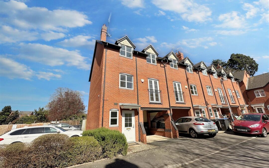 Bardswell Court, Stratford-Upon-Avon