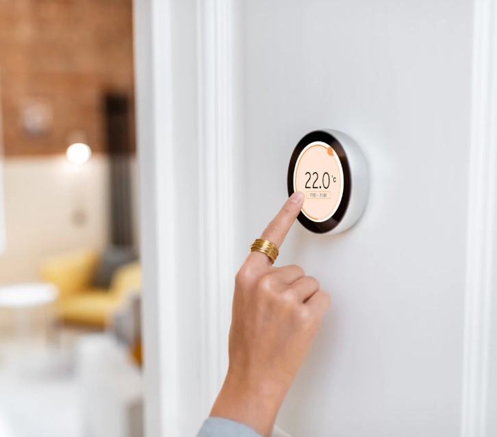 Smart thermostat