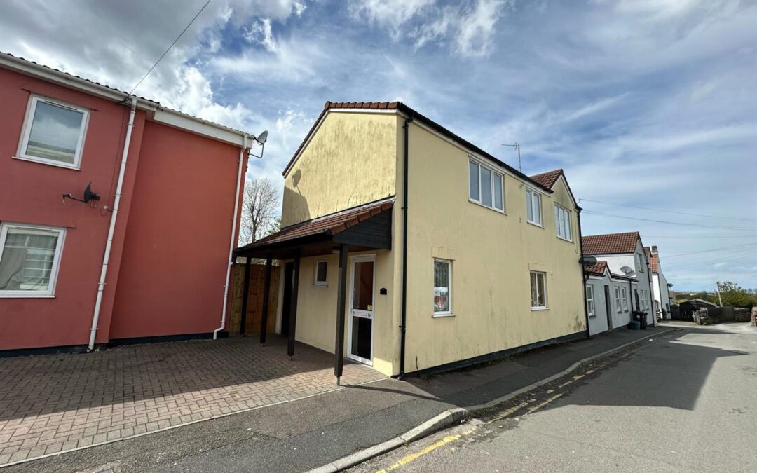 Chestnut Road, Downend, BS16