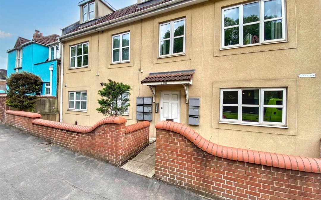 Old School Lane, Bedminster, BS13